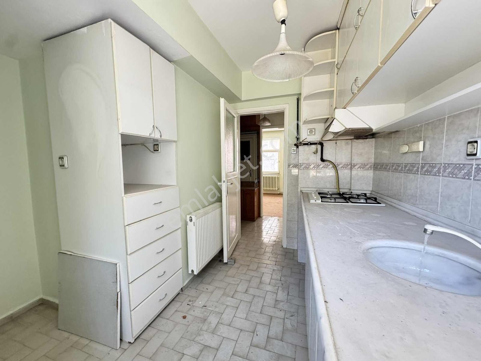 Kristal K2 Pera Hocaalizade 2+1 Satılık Ara Kat Daire — fotoğraf 11