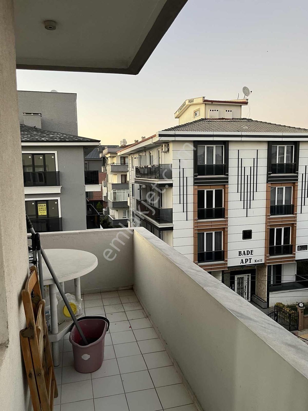 Çiftlikköyde Sahile İki Sokak Mesafede 2+1 Daire — fotoğraf 7