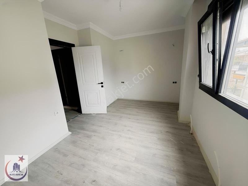 Kuzey Sancak 'tan Satılık 2+1 Daire — fotoğraf 7