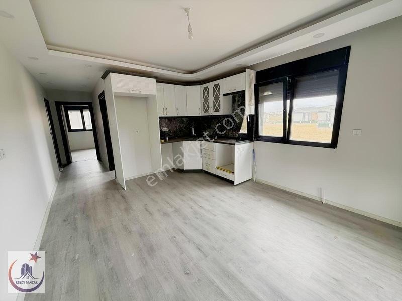 Kuzey Sancak 'tan Satılık 2+1 Daire — fotoğraf 9
