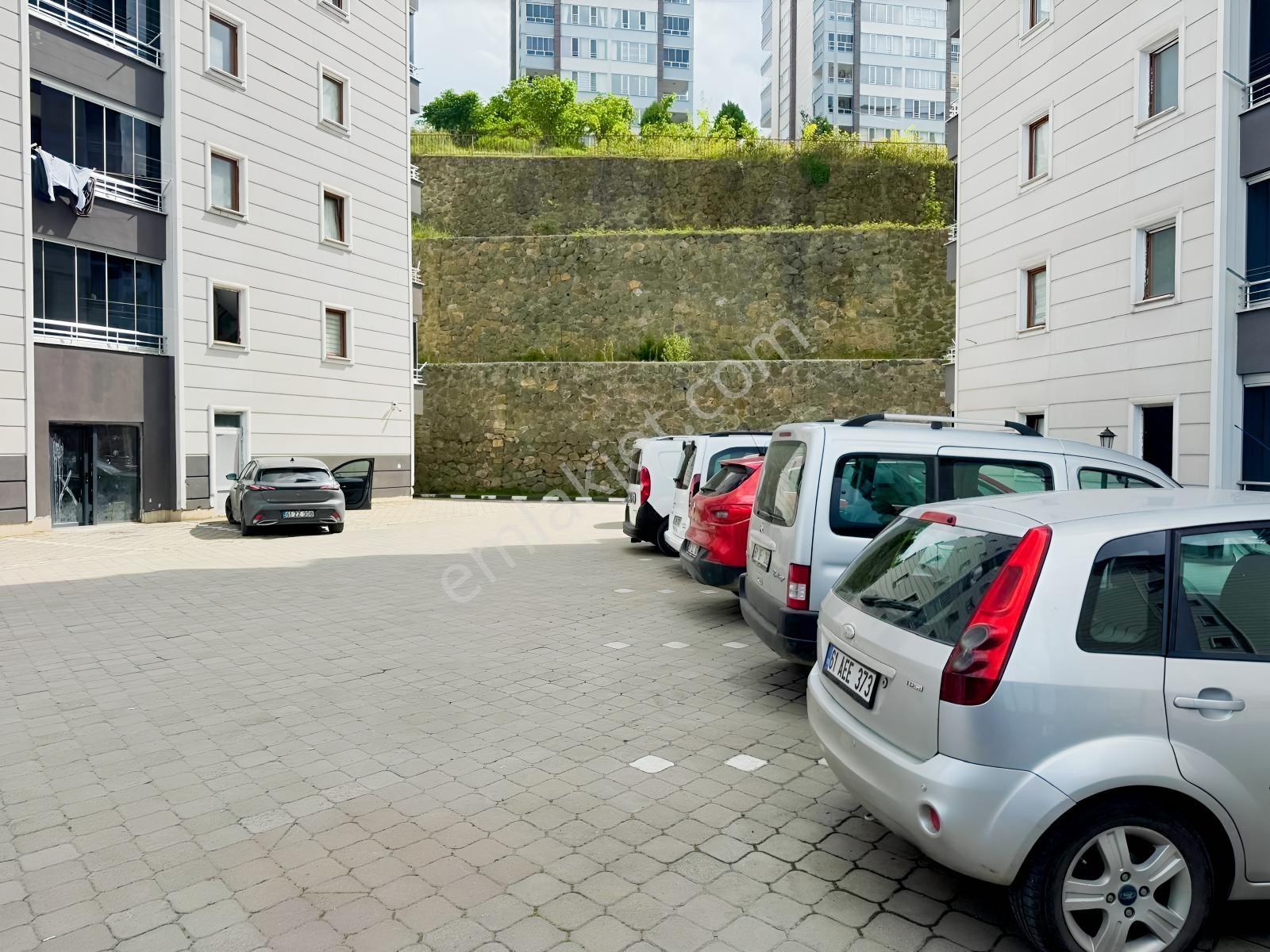 Kaşüstü Reisoğlu Sitesi 3. Kat Eşyalı Satılık Daire — fotoğraf 4
