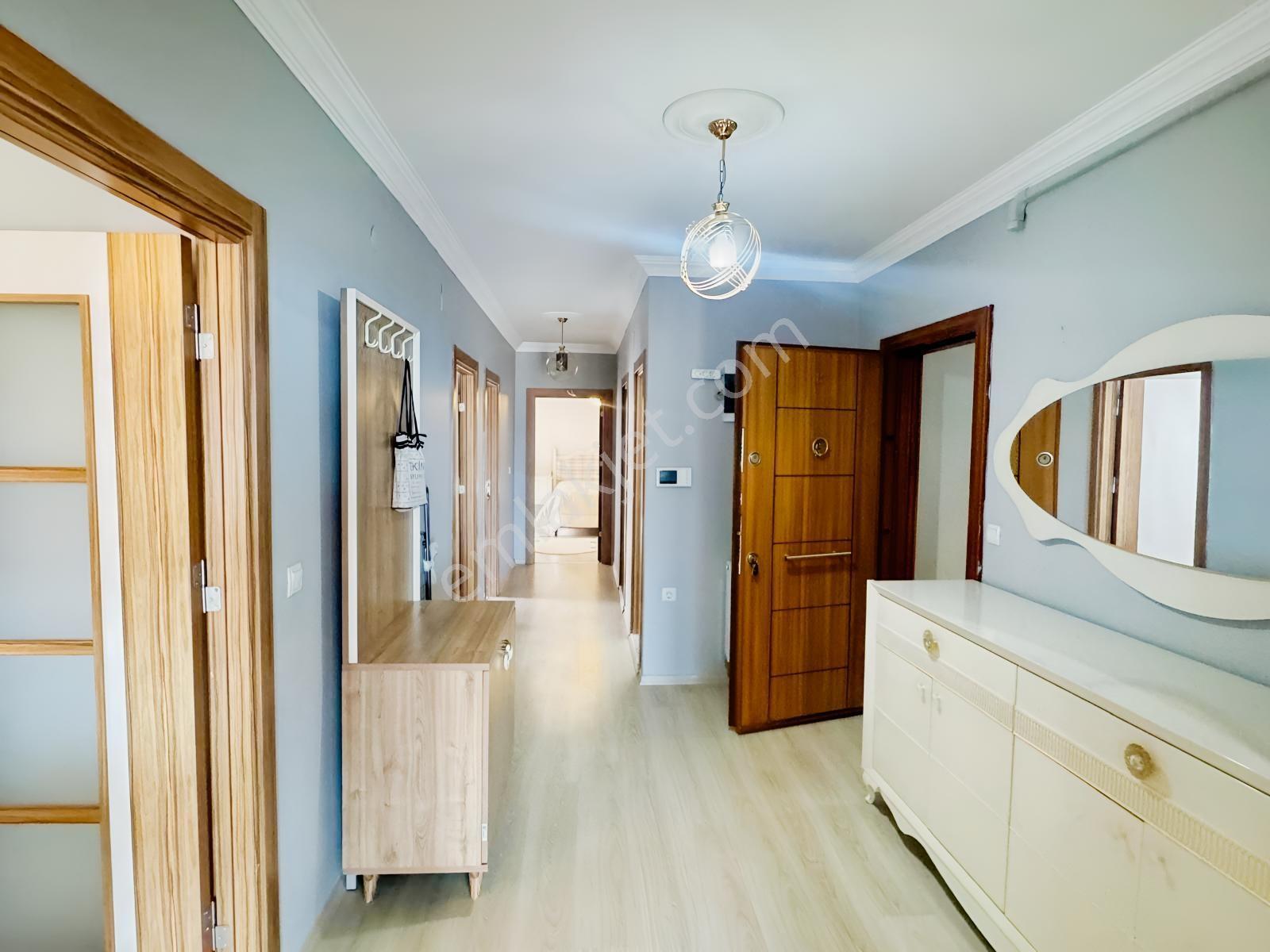 Kaşüstü Reisoğlu Sitesi 3. Kat Eşyalı Satılık Daire — fotoğraf 18