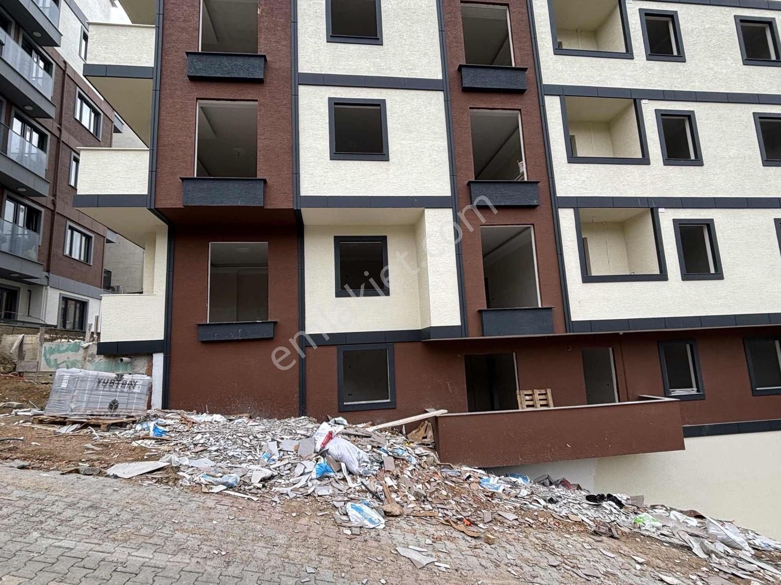 Gebze Barış Mahallesin De Satılık 3+1 Vadi Ye Sıfır Daire — fotoğraf 3