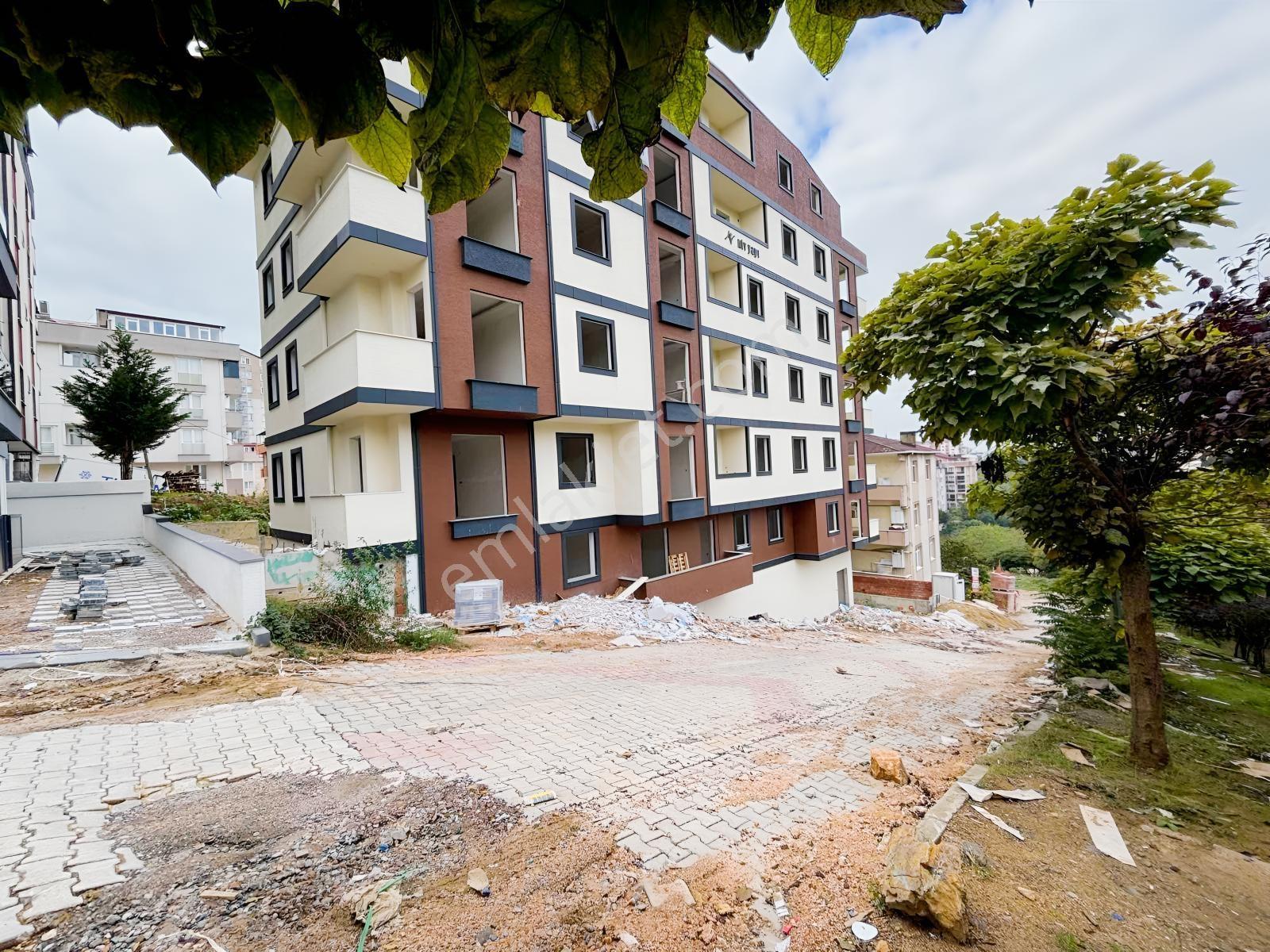 Gebze Barış Mahallesin De Satılık 3+1 Vadi Ye Sıfır Daire — fotoğraf 4