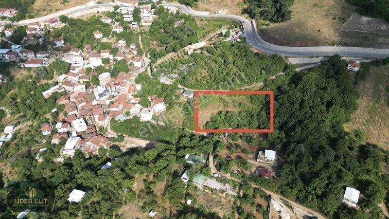 Uludağ Yolunda Yiğitalide Bursa Manzaralı Arazi — fotoğraf 2