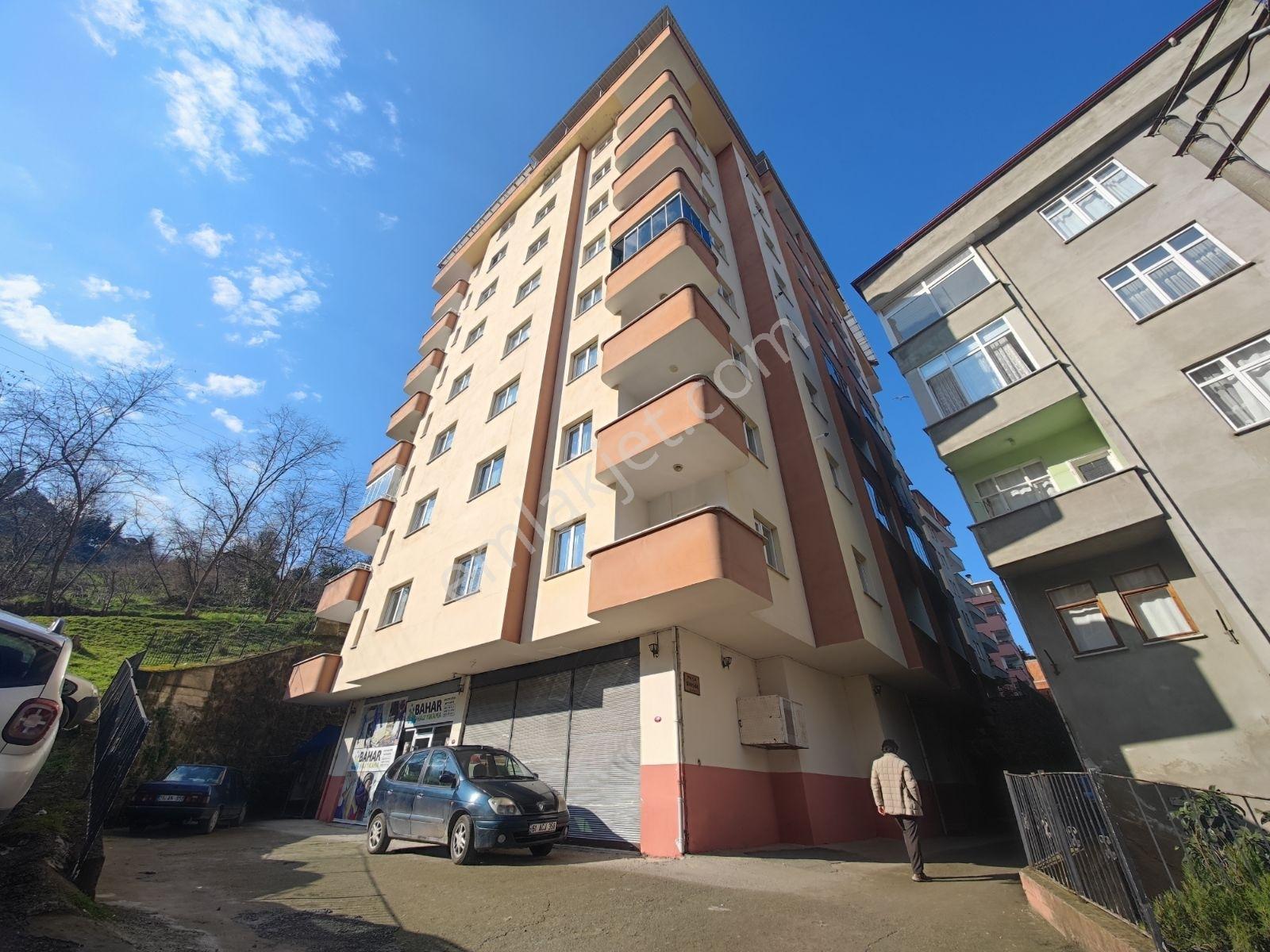 Royal'den Yomra'da İki Daire Tek Fiyat! - 325m² Yatırım Fırsatı! — fotoğraf 3