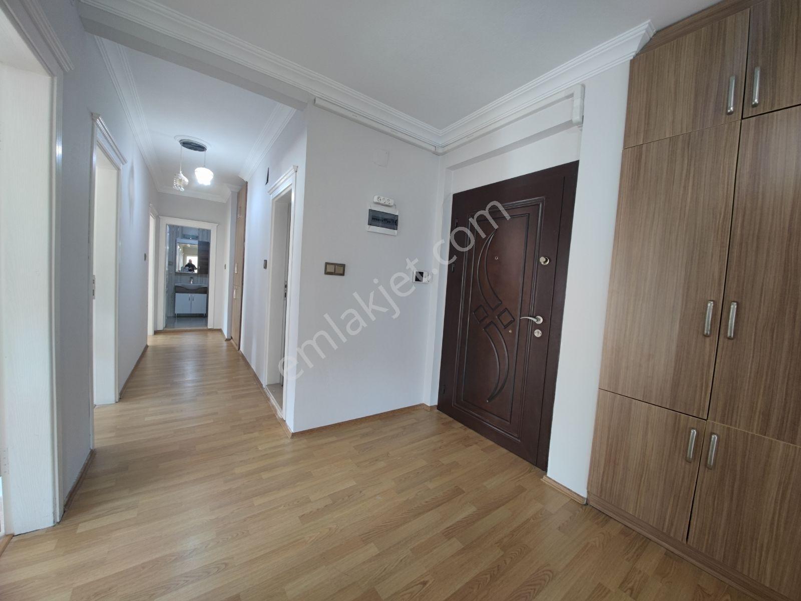 Royal'den Yomra'da İki Daire Tek Fiyat! - 325m² Yatırım Fırsatı! — fotoğraf 5