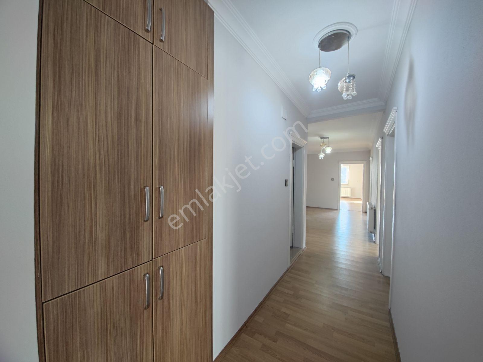 Royal'den Yomra'da İki Daire Tek Fiyat! - 325m² Yatırım Fırsatı! — fotoğraf 7