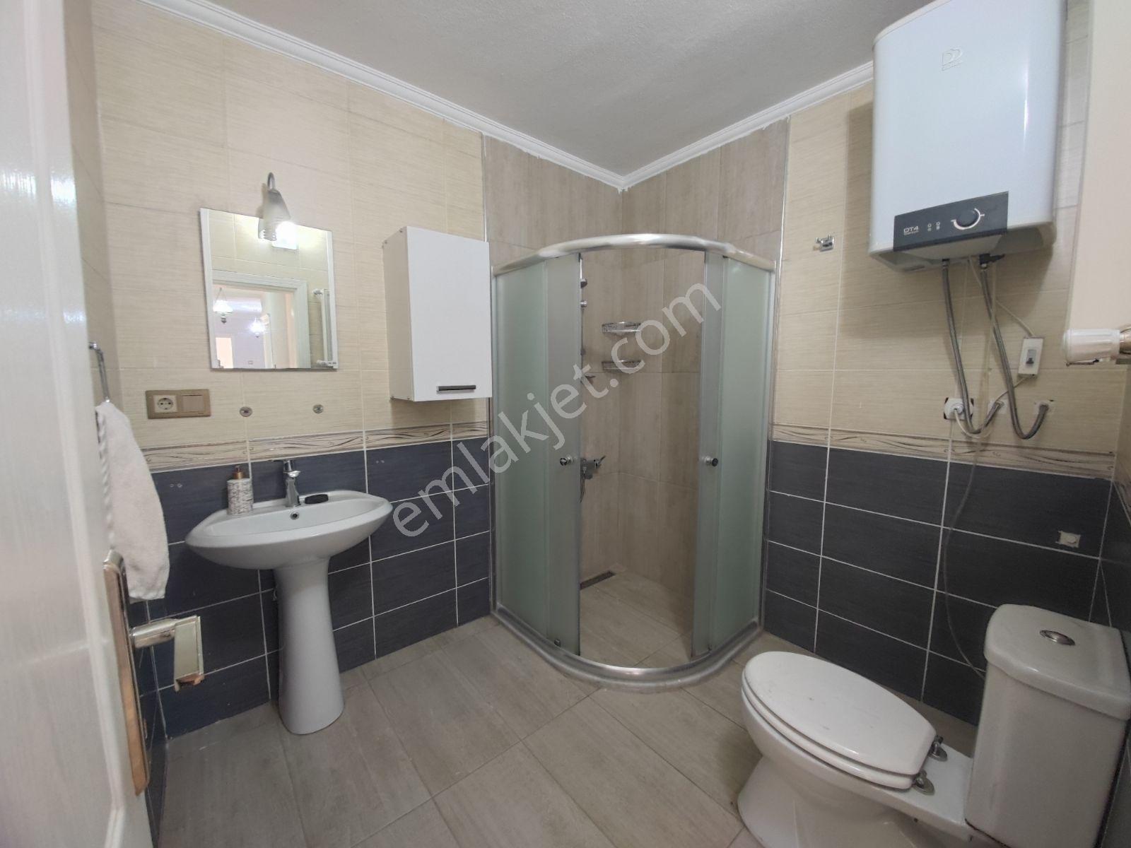 Royal'den Yomra'da İki Daire Tek Fiyat! - 325m² Yatırım Fırsatı! — fotoğraf 35
