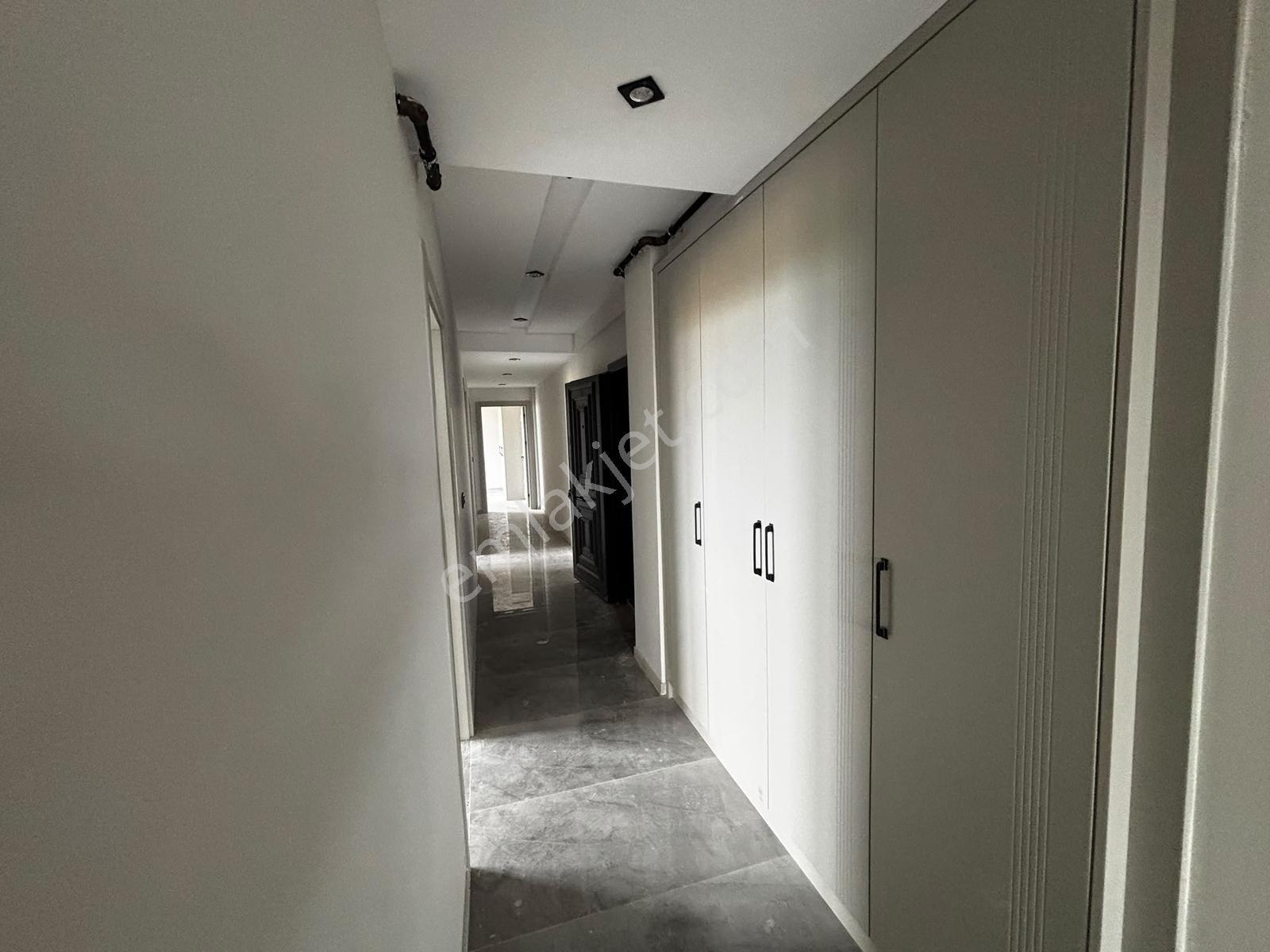 Century21 Netten Yenişafakta Satılık 3+1 Daire — fotoğraf 8