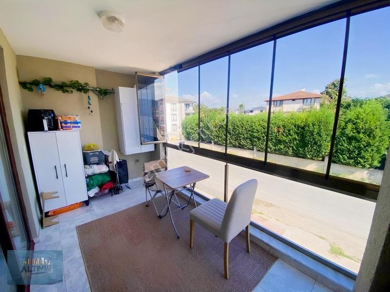 Merkezi Konum Orta Kat Kiracılı 110m2 2+1 — fotoğraf 5