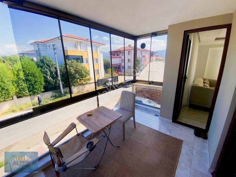 Merkezi Konum Orta Kat Kiracılı 110m2 2+1 — fotoğraf 10