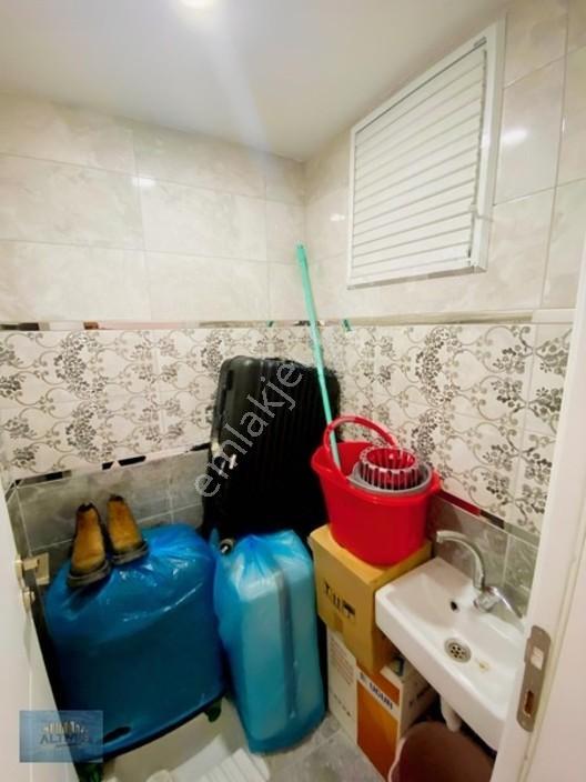 Merkezi Konum Orta Kat Kiracılı 110m2 2+1 — fotoğraf 15