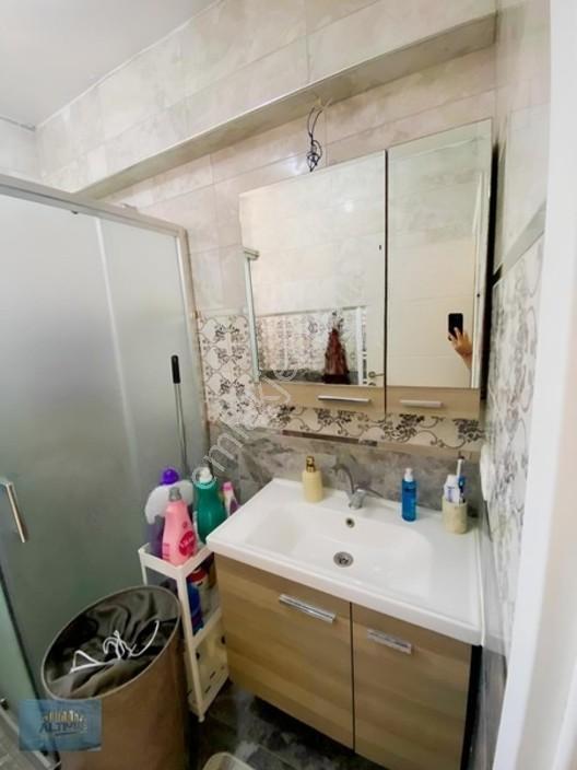 Merkezi Konum Orta Kat Kiracılı 110m2 2+1 — fotoğraf 21