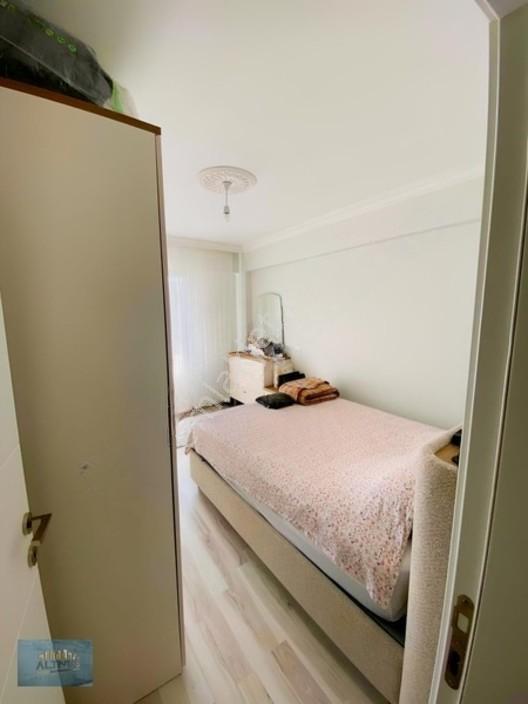 Merkezi Konum Orta Kat Kiracılı 110m2 2+1 — fotoğraf 24