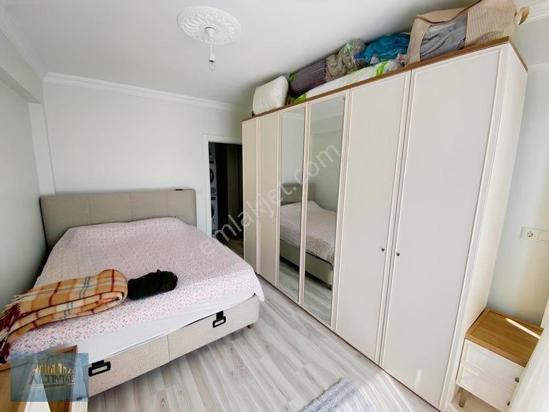Merkezi Konum Orta Kat Kiracılı 110m2 2+1 — fotoğraf 26