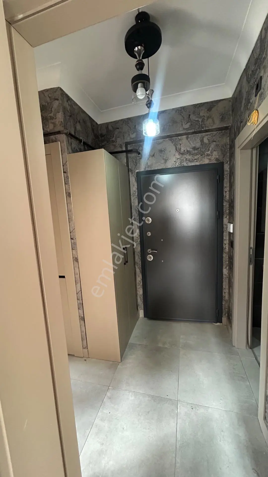 Tavze Gayrimenkuldan Batıkentte Satılık 2+0 Full Yapılı Arakat Yeni Daire. — fotoğraf 3