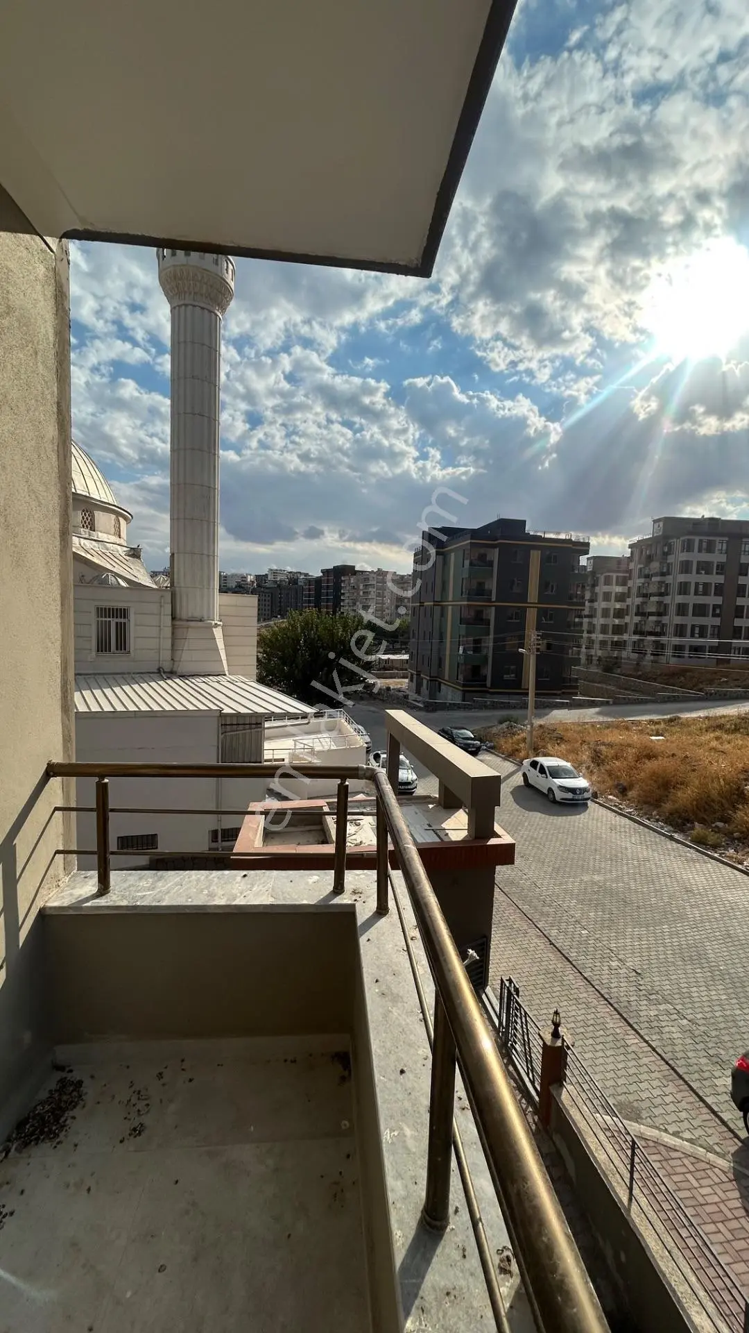 Tavze Gayrimenkuldan Batıkentte Satılık 2+0 Full Yapılı Arakat Yeni Daire. — fotoğraf 7