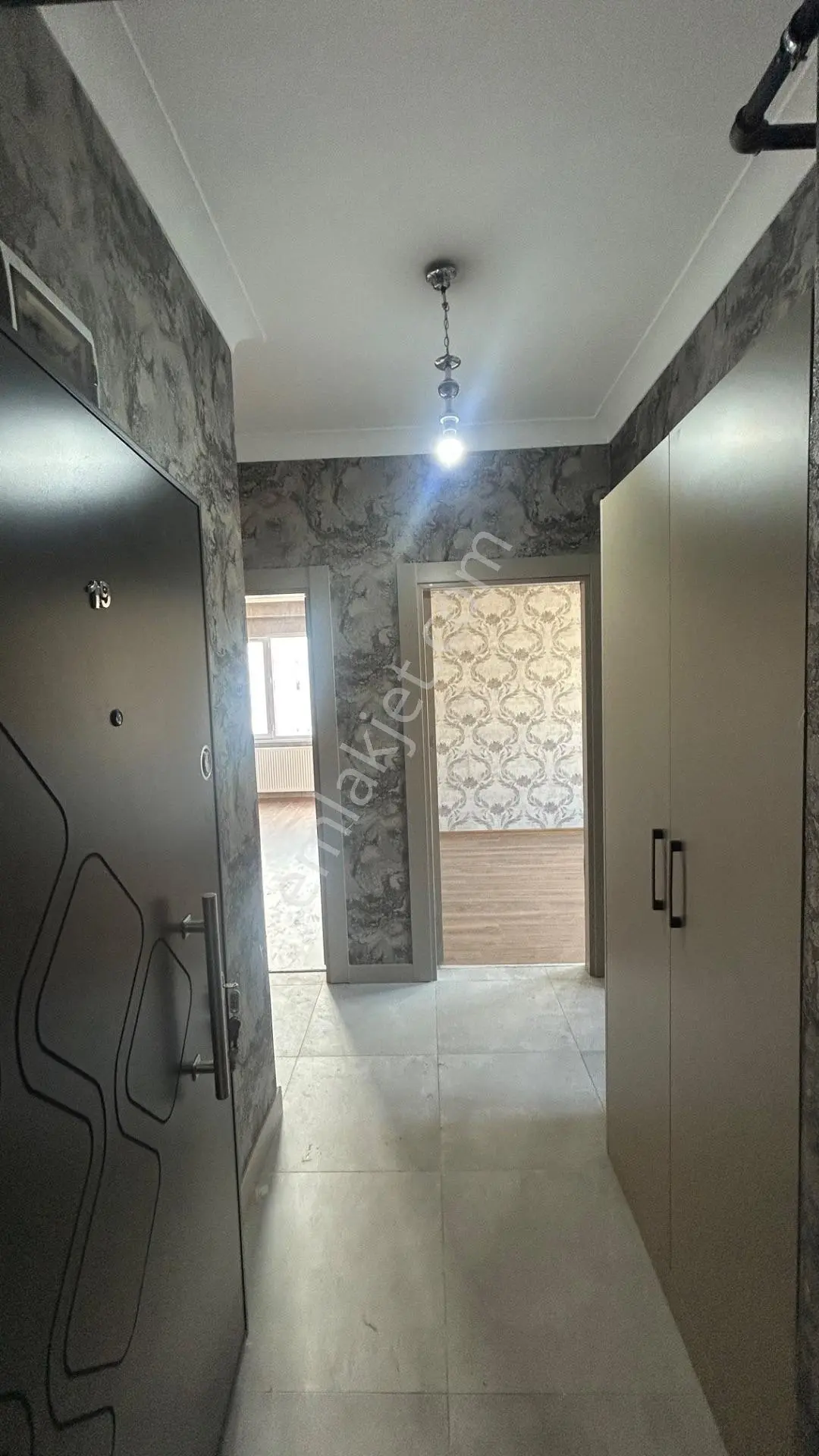 Tavze Gayrimenkuldan Batıkentte Satılık 2+0 Full Yapılı Arakat Yeni Daire. — fotoğraf 18