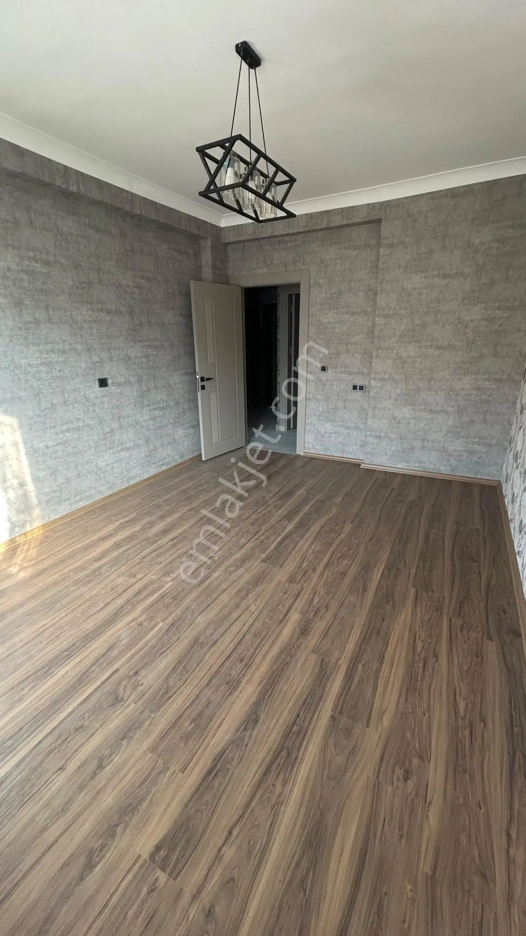 Tavze Gayrimenkuldan Batıkentte Satılık 2+0 Full Yapılı Arakat Yeni Daire. — fotoğraf 25