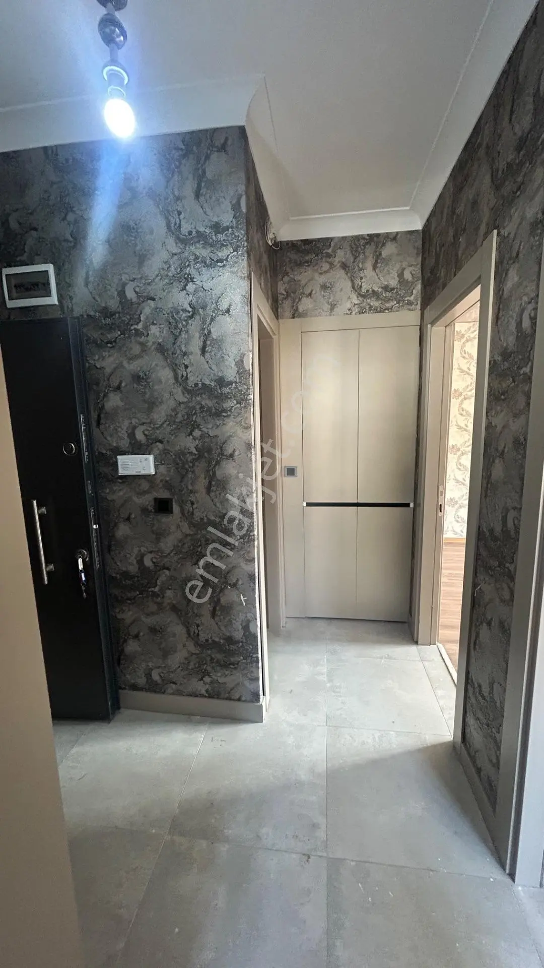 Tavze Gayrimenkuldan Batıkentte Satılık 2+0 Full Yapılı Arakat Yeni Daire. — fotoğraf 28