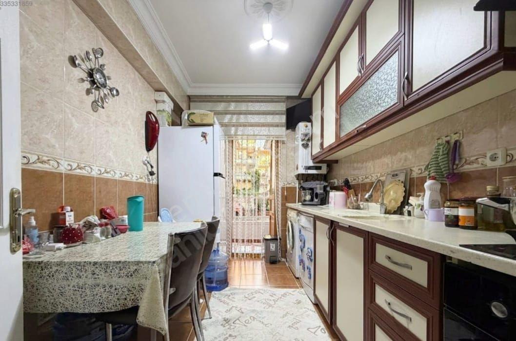 Aktepe Merkezde Satılık 3+1 Metroya Yürüme Mesafesinde — fotoğraf 12