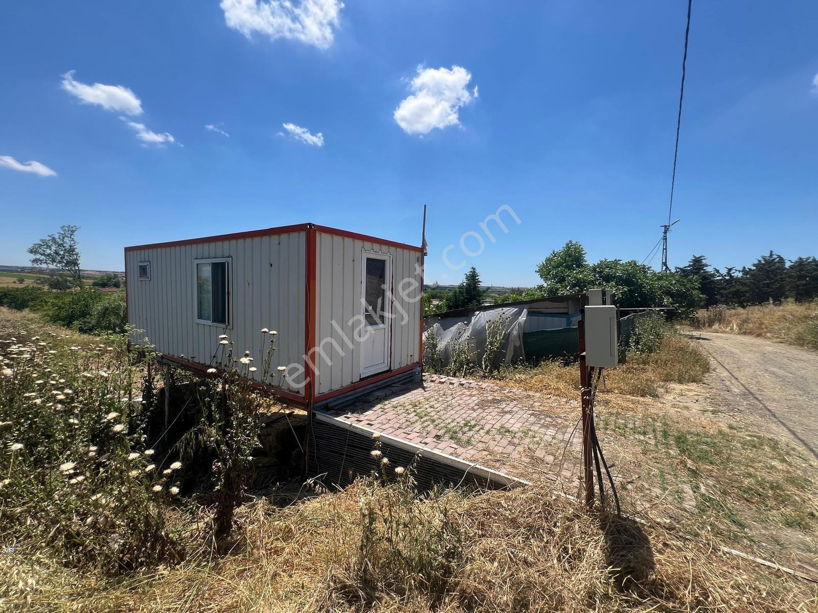 Silivri Çeltik'te Yerleşimin İçinde Müstakil Tapulu Satılık Arsa — fotoğraf 3
