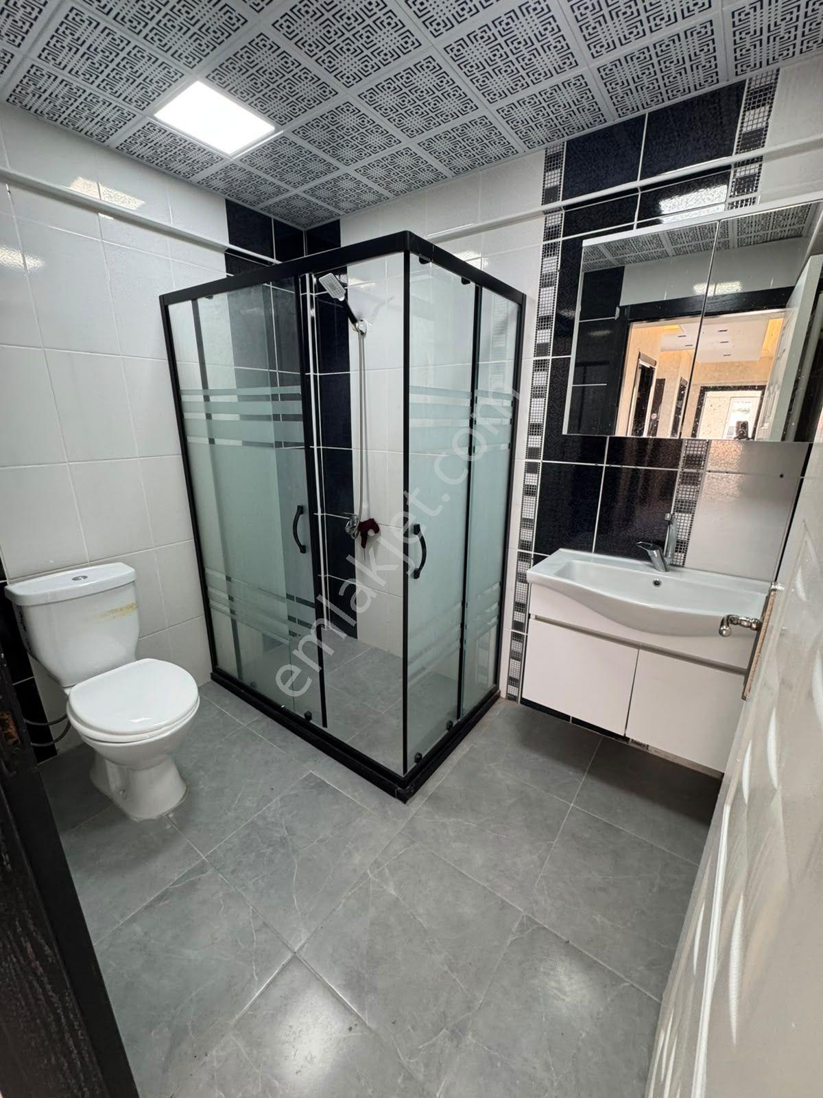 M.ç Emlak Tan Malazgirt Sok 3+1 Salon Bağımsız 1 Ara Katta Ön Cephe Full+full Yapılı Satlık Daire — fotoğraf 16