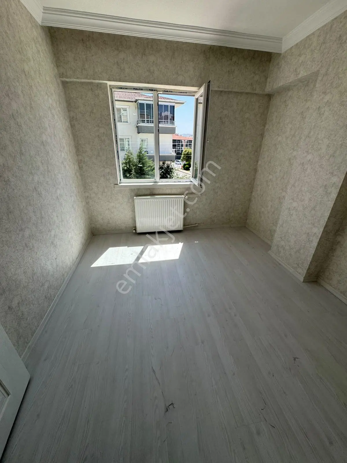 M.ç Emlak Tan Malazgirt Sok 3+1 Salon Bağımsız 1 Ara Katta Ön Cephe Full+full Yapılı Satlık Daire — fotoğraf 26