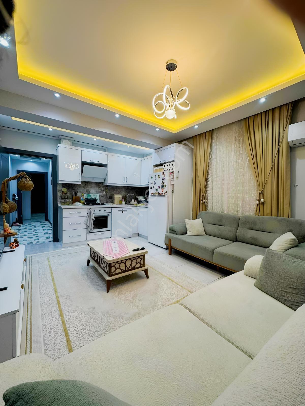 Buca Göksu Mah. 2+1 Asansörlü Sıfır Cadde Üzeri Köşe Daire — fotoğraf 7