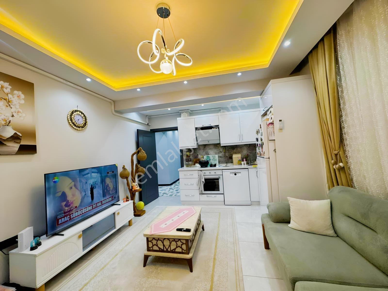 Buca Göksu Mah. 2+1 Asansörlü Sıfır Cadde Üzeri Köşe Daire — fotoğraf 22