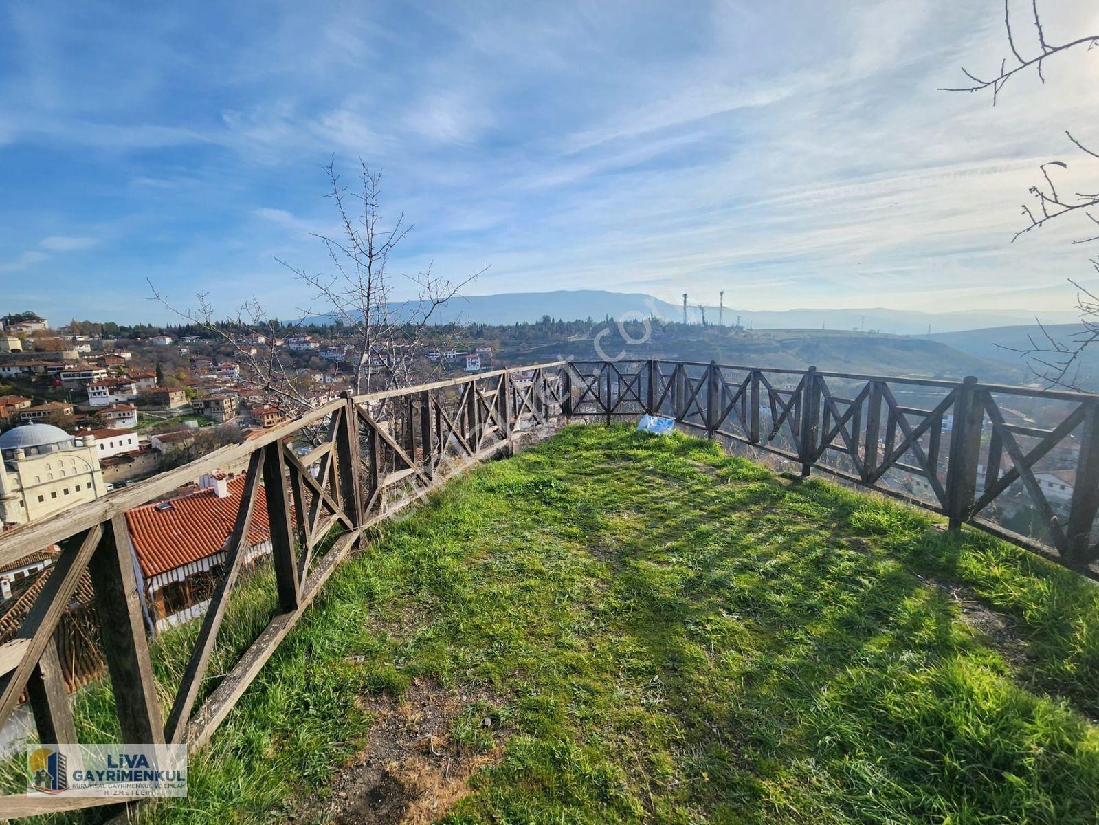 Karabük Safranbolu Çeşme Mahallesinde Tarihi Ev Ve Arsası — fotoğraf 30
