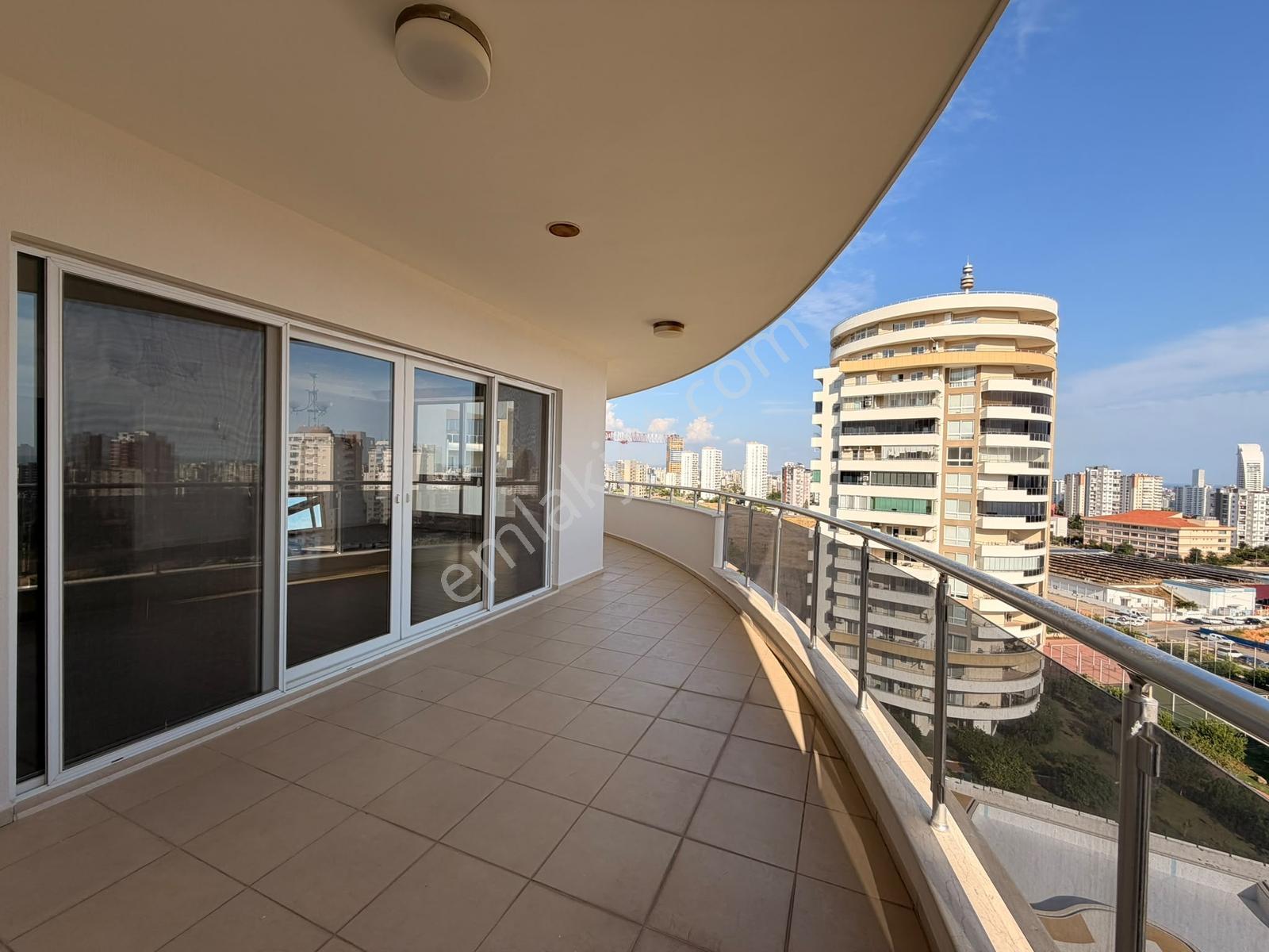 Remax Palm'den Fuatmorel Mah. Lemontri Sit.'de Prestijli 4+1 — fotoğraf 17