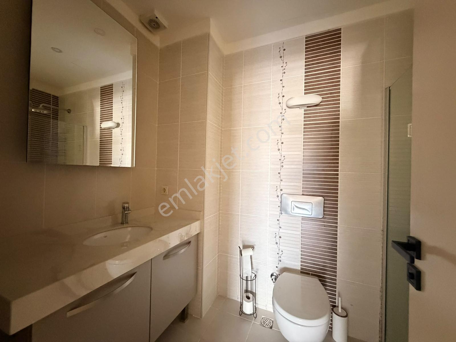 Remax Palm'den Fuatmorel Mah. Lemontri Sit.'de Prestijli 4+1 — fotoğraf 24