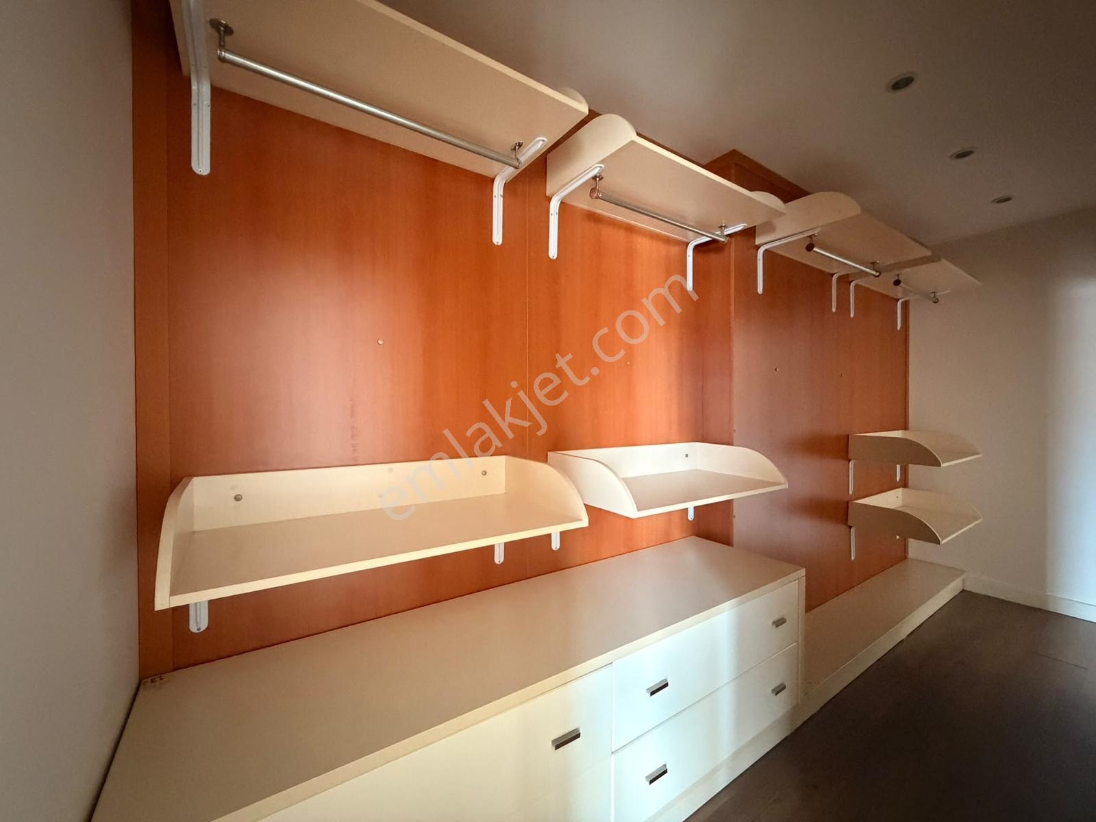 Remax Palm'den Fuatmorel Mah. Lemontri Sit.'de Prestijli 4+1 — fotoğraf 25
