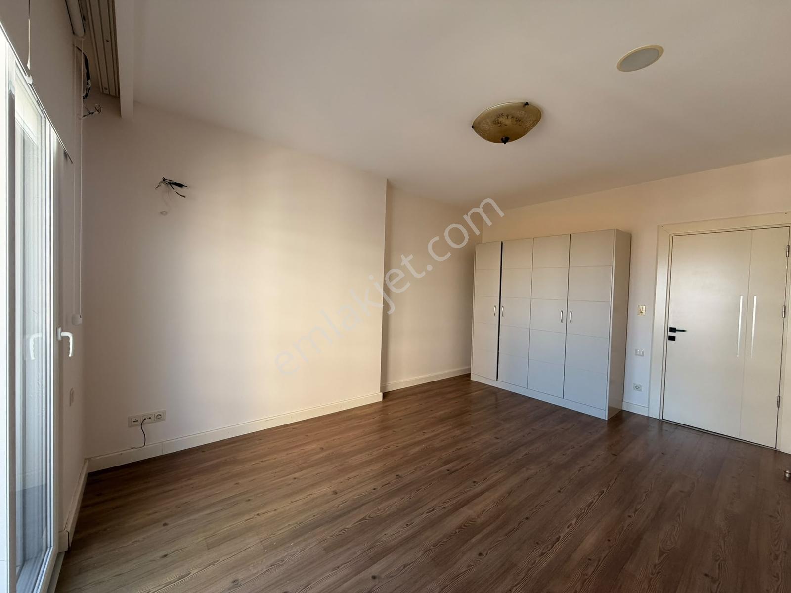Remax Palm'den Fuatmorel Mah. Lemontri Sit.'de Prestijli 4+1 — fotoğraf 29