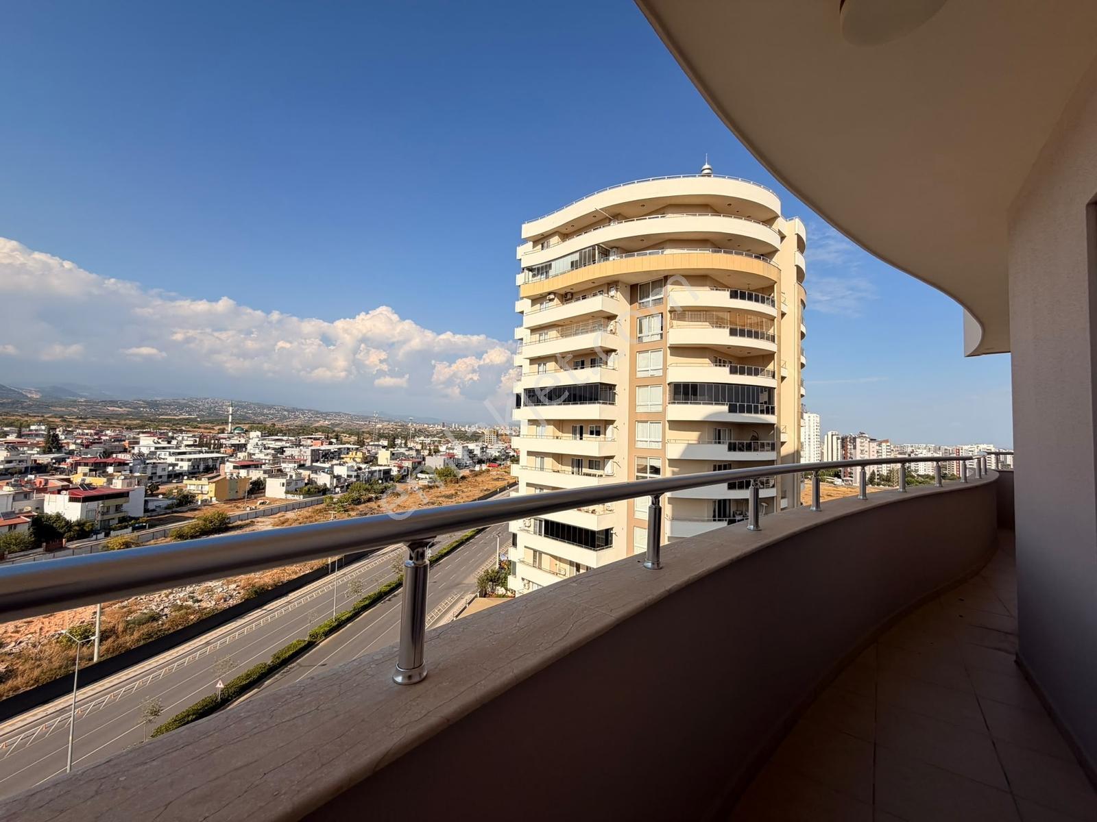 Remax Palm'den Fuatmorel Mah. Lemontri Sit.'de Prestijli 4+1 — fotoğraf 32