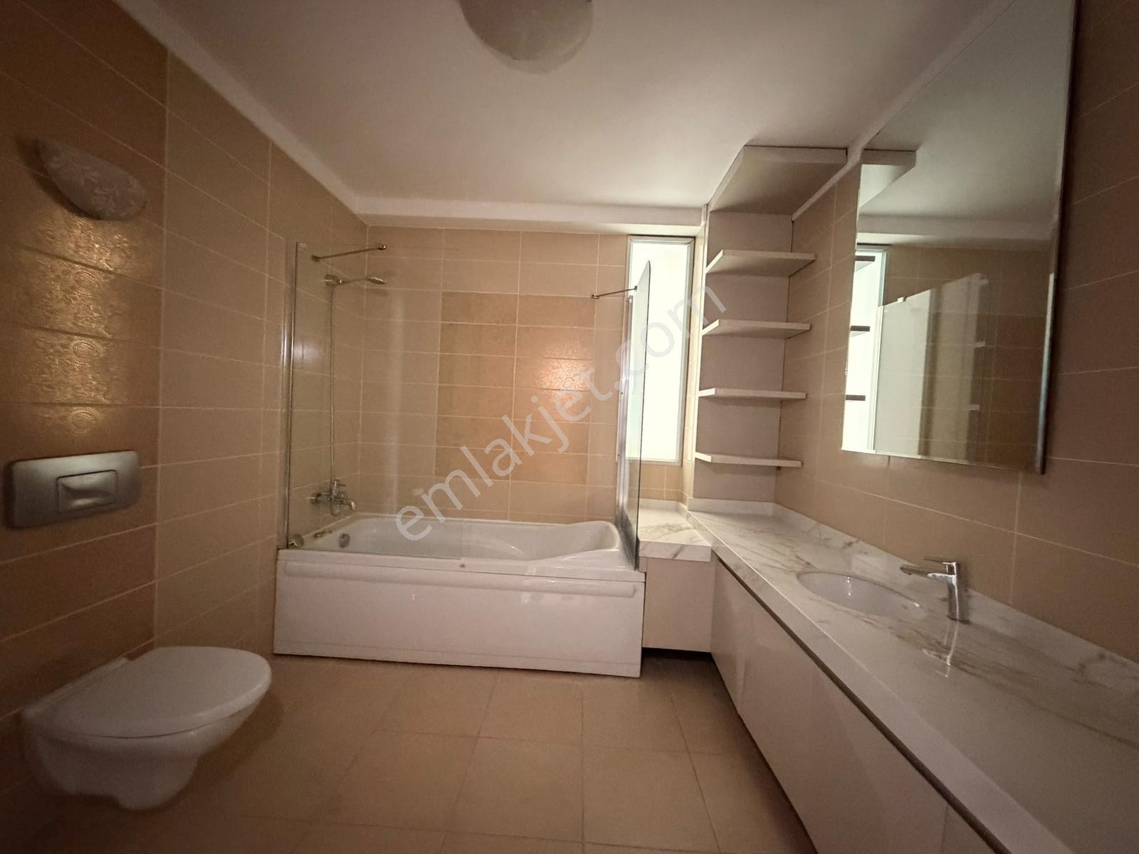 Remax Palm'den Fuatmorel Mah. Lemontri Sit.'de Prestijli 4+1 — fotoğraf 33