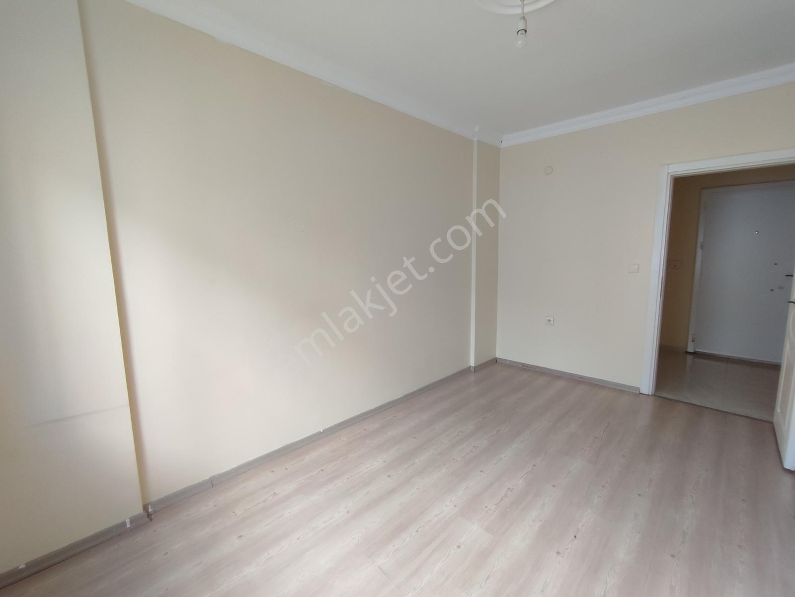 Ahatlı'da Asansörlü Geniş Satılık 3+1 Daire — fotoğraf 16