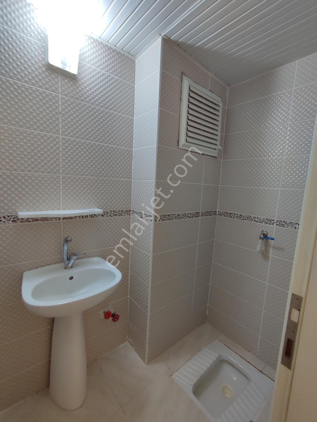 Ahatlı'da Asansörlü Geniş Satılık 3+1 Daire — fotoğraf 18