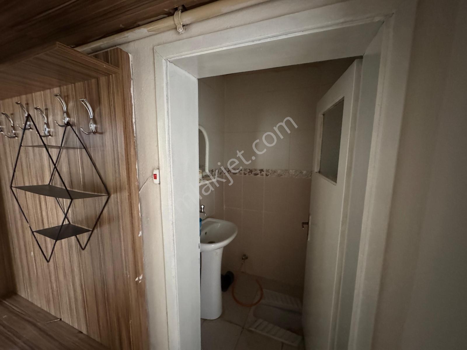 Rw Detay'dan Eskibağlar Mah.(collesium Arkası)satılık 2+1 Daire — fotoğraf 8