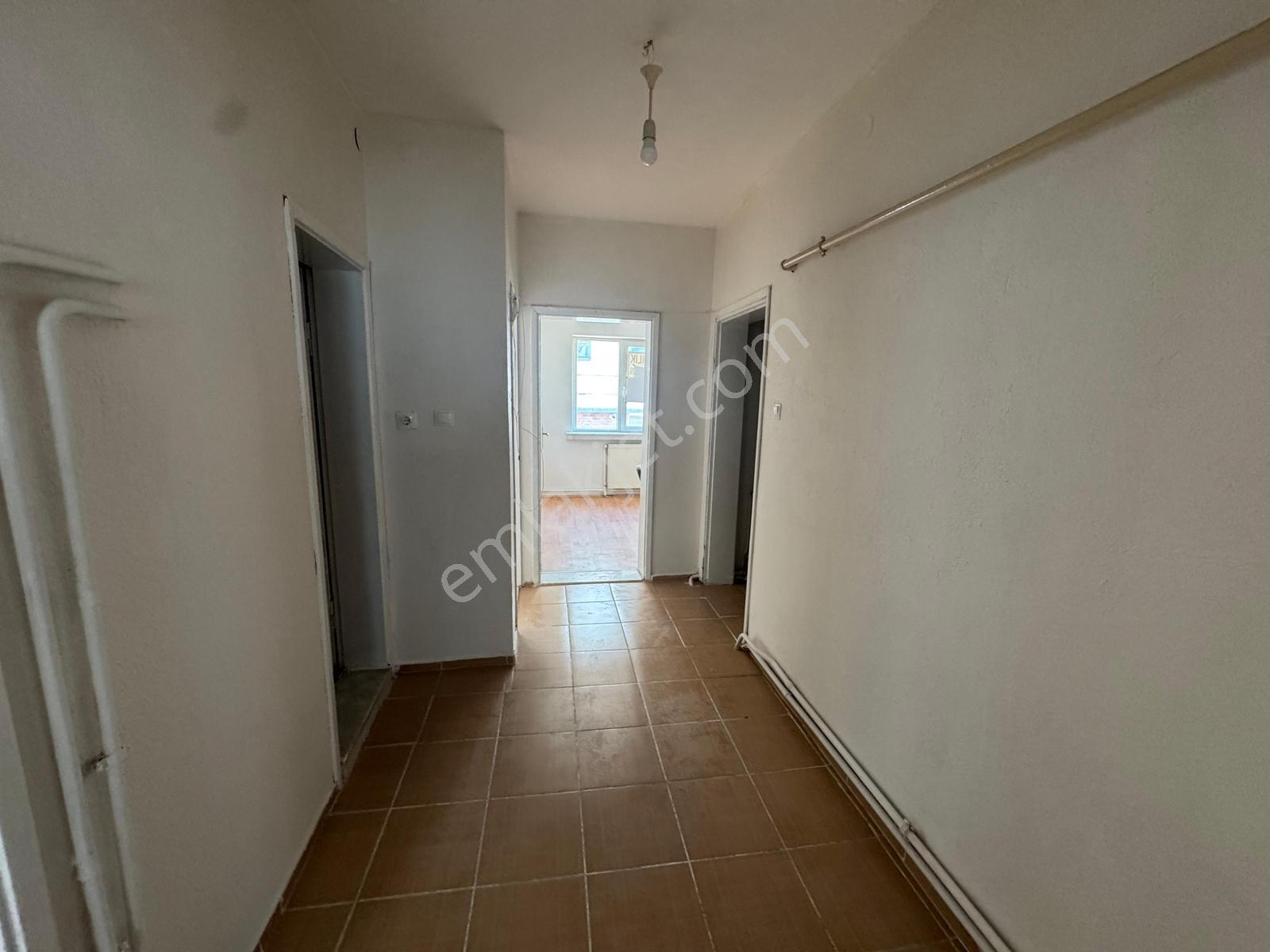 Rw Detay'dan Eskibağlar Mah.(collesium Arkası)satılık 2+1 Daire — fotoğraf 11