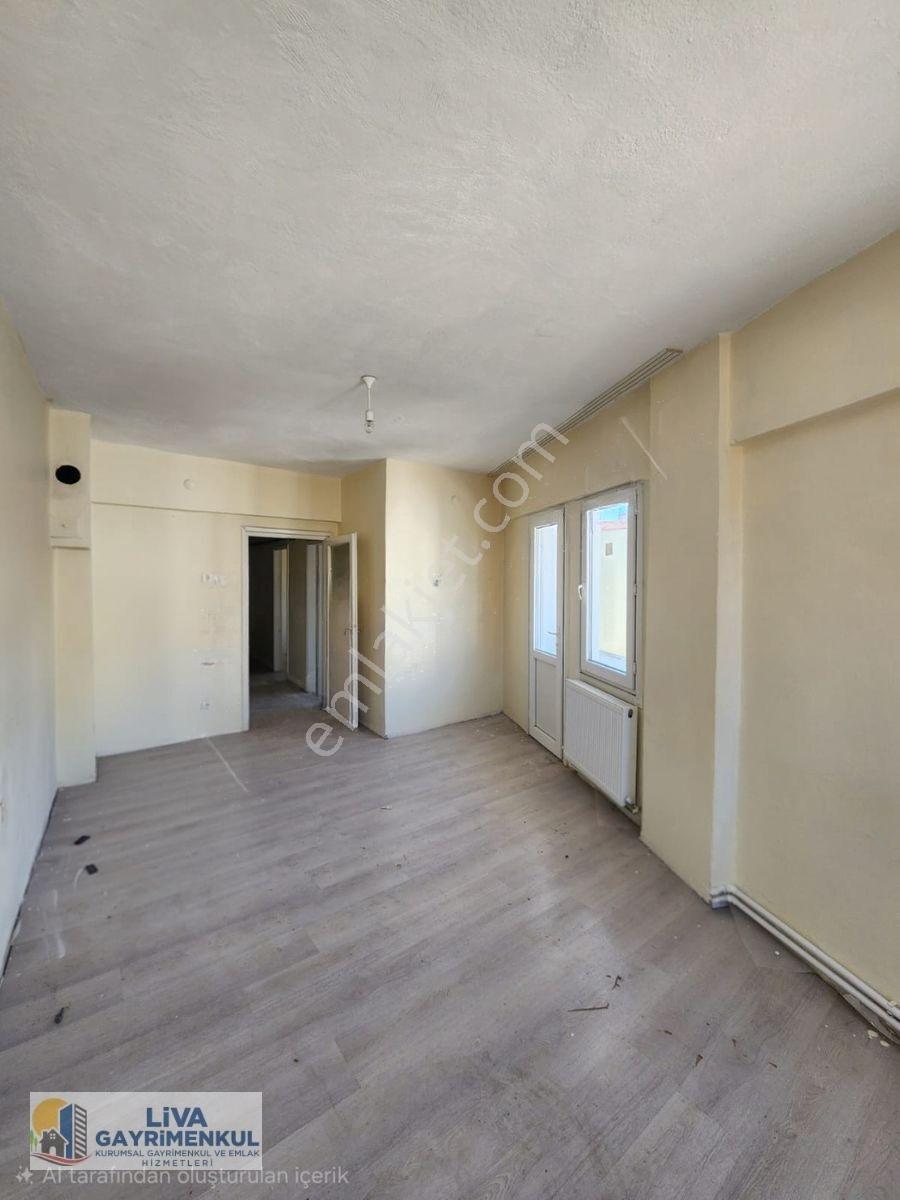 Karabük Yeşil Mahalle Esentepe Mevki Taşkent Caddesinde İçi Yapılı 2+1 Satılık Daire — fotoğraf 14