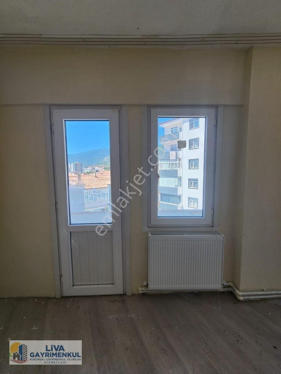 Karabük Yeşil Mahalle Esentepe Mevki Taşkent Caddesinde İçi Yapılı 2+1 Satılık Daire — fotoğraf 16