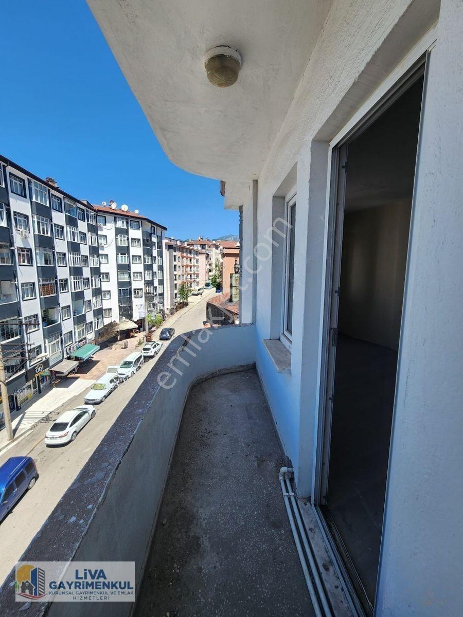 Karabük Yeşil Mahalle Esentepe Mevki Taşkent Caddesinde İçi Yapılı 2+1 Satılık Daire — fotoğraf 17