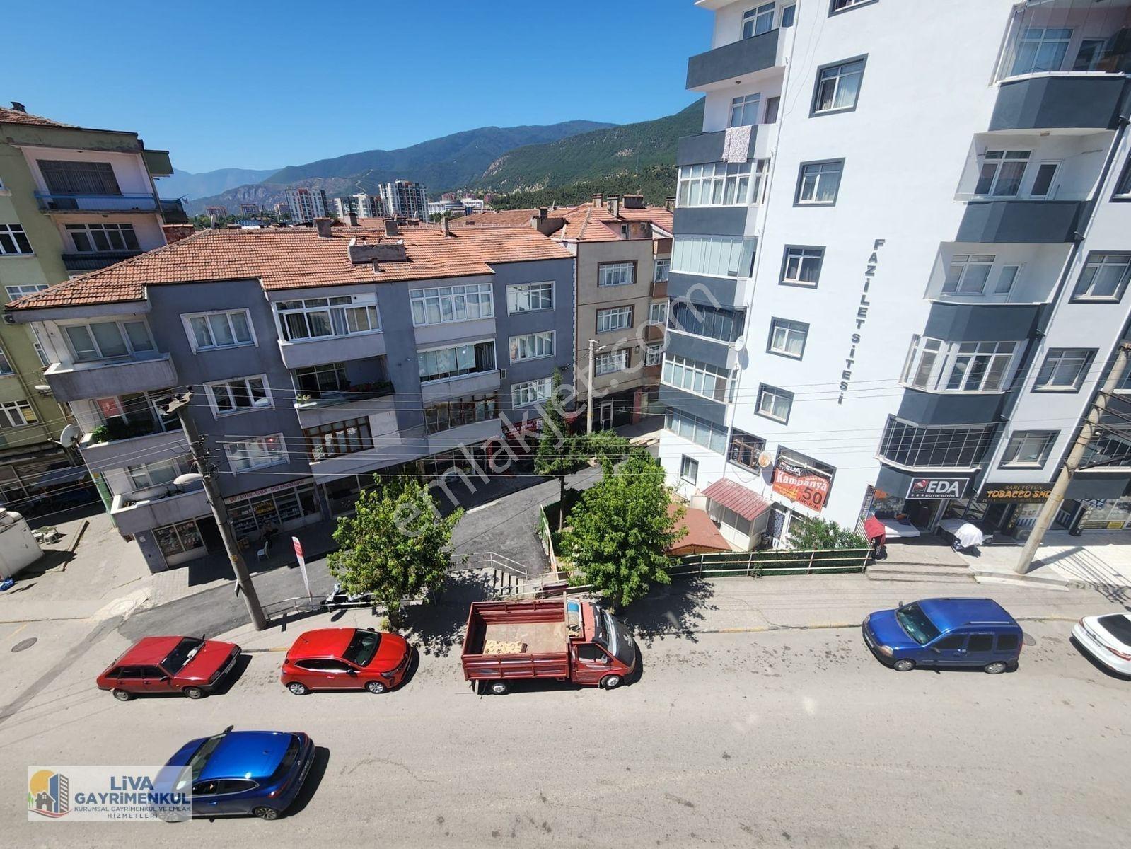 Karabük Yeşil Mahalle Esentepe Mevki Taşkent Caddesinde İçi Yapılı 2+1 Satılık Daire — fotoğraf 19