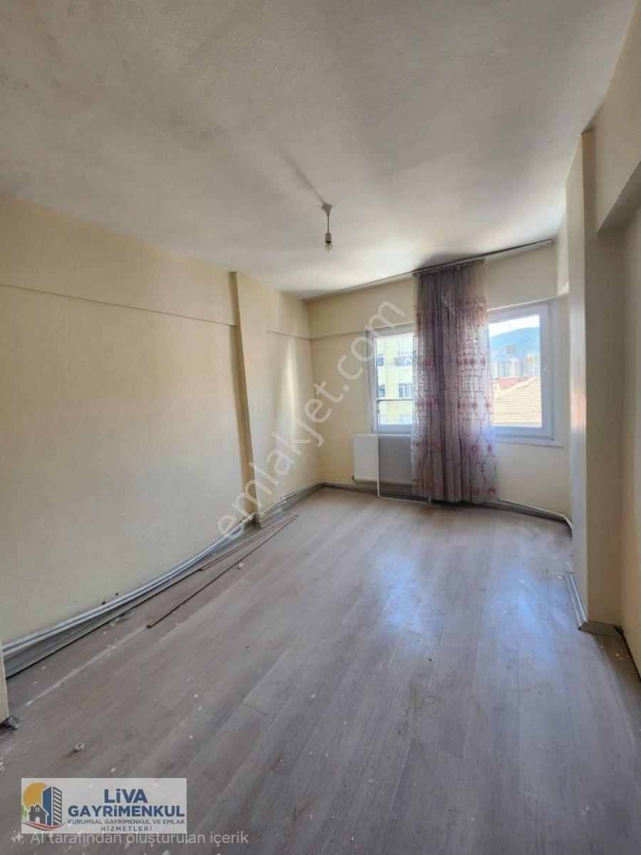 Karabük Yeşil Mahalle Esentepe Mevki Taşkent Caddesinde İçi Yapılı 2+1 Satılık Daire — fotoğraf 31