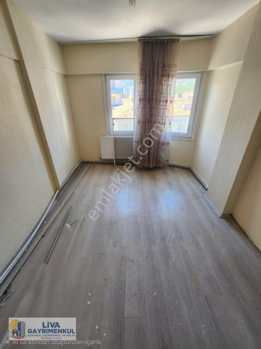 Karabük Yeşil Mahalle Esentepe Mevki Taşkent Caddesinde İçi Yapılı 2+1 Satılık Daire — fotoğraf 32
