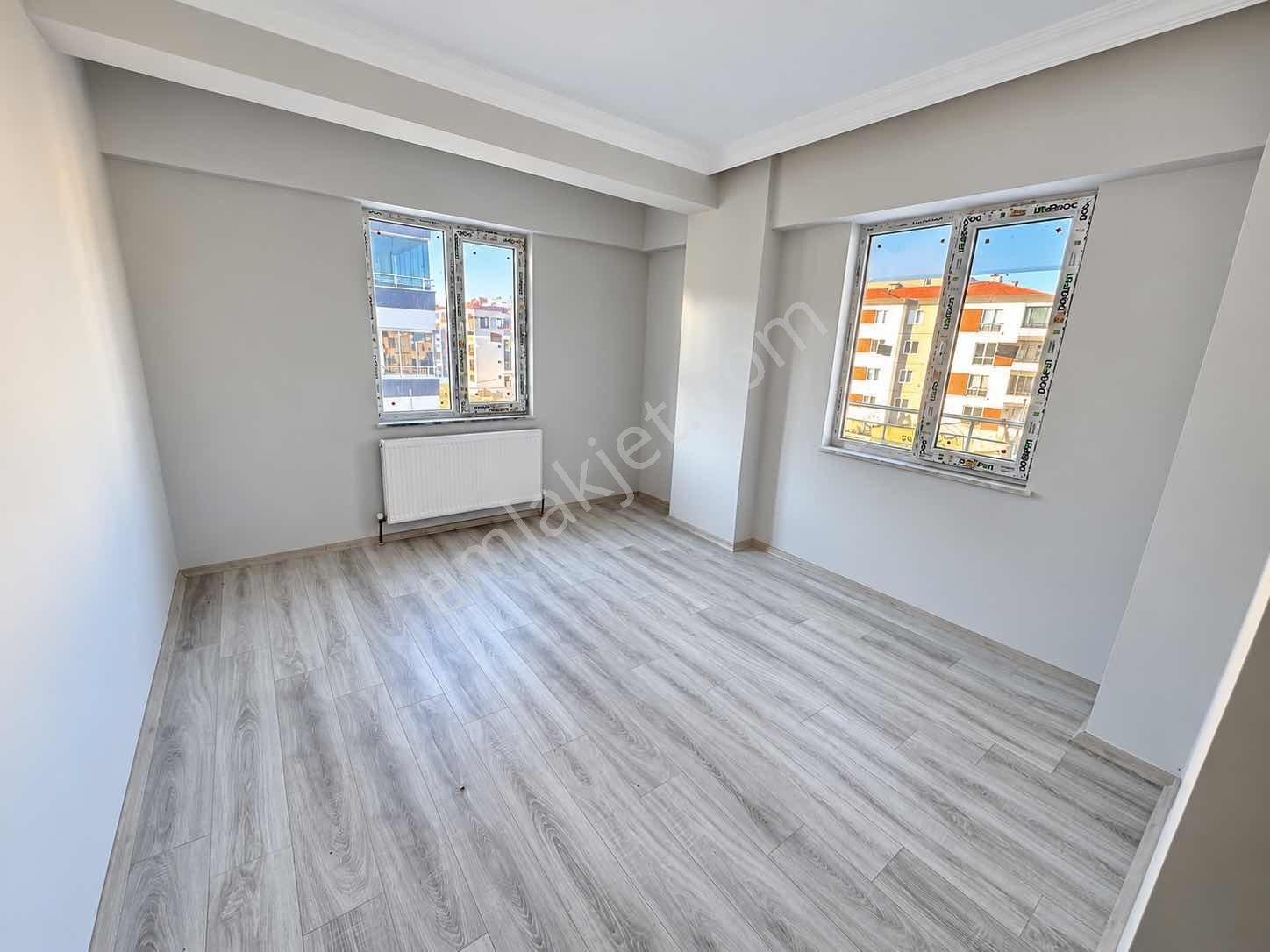 Eymen Yapı-doğa Koleji Civarında 3+1 Satılık Sıfır Daire — fotoğraf 5