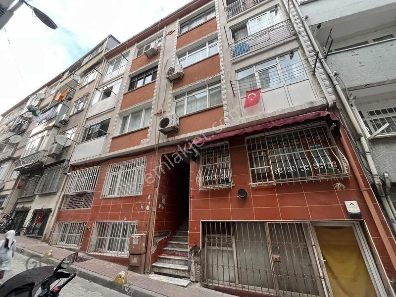 Fatih Balat'ta Kentsel Dönüşüm Aşamasında Satılık 2+1 Daire — fotoğraf 16